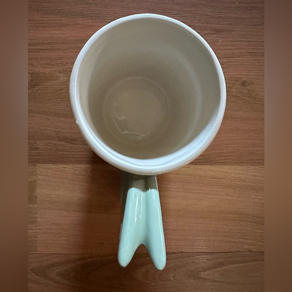 NWOT Disney’s Tinkerbell collectible mug 🧚🏻 - Picture 3 of 4